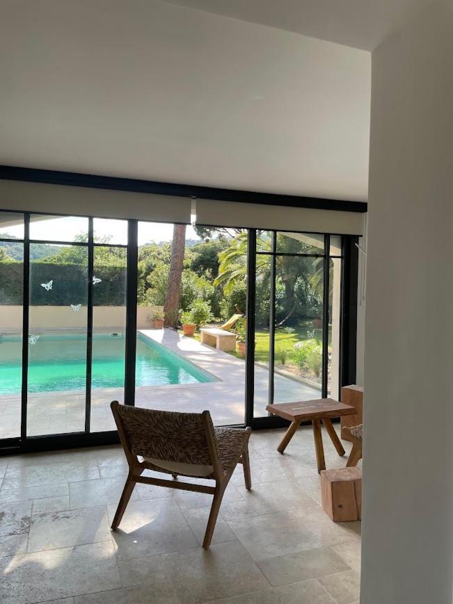 Hotel La Beluga Sainte-Maxime Pokoj fotografie